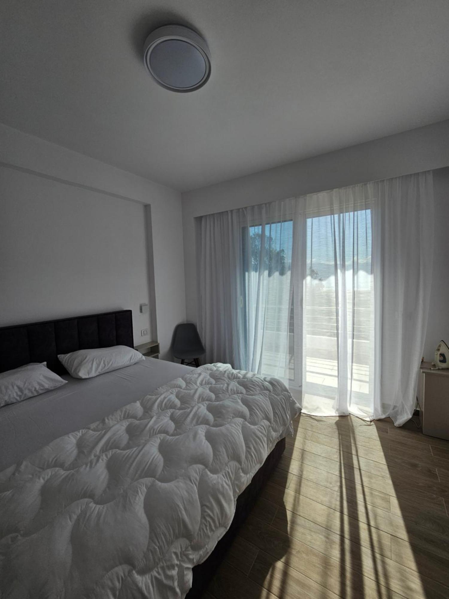 Sea & Sun * Vlorë